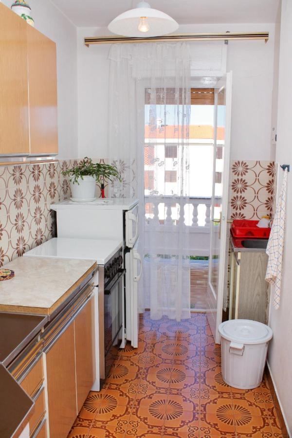 Apartments And Rooms With Parking Space Palit, Rab - 5061 Exterior photo