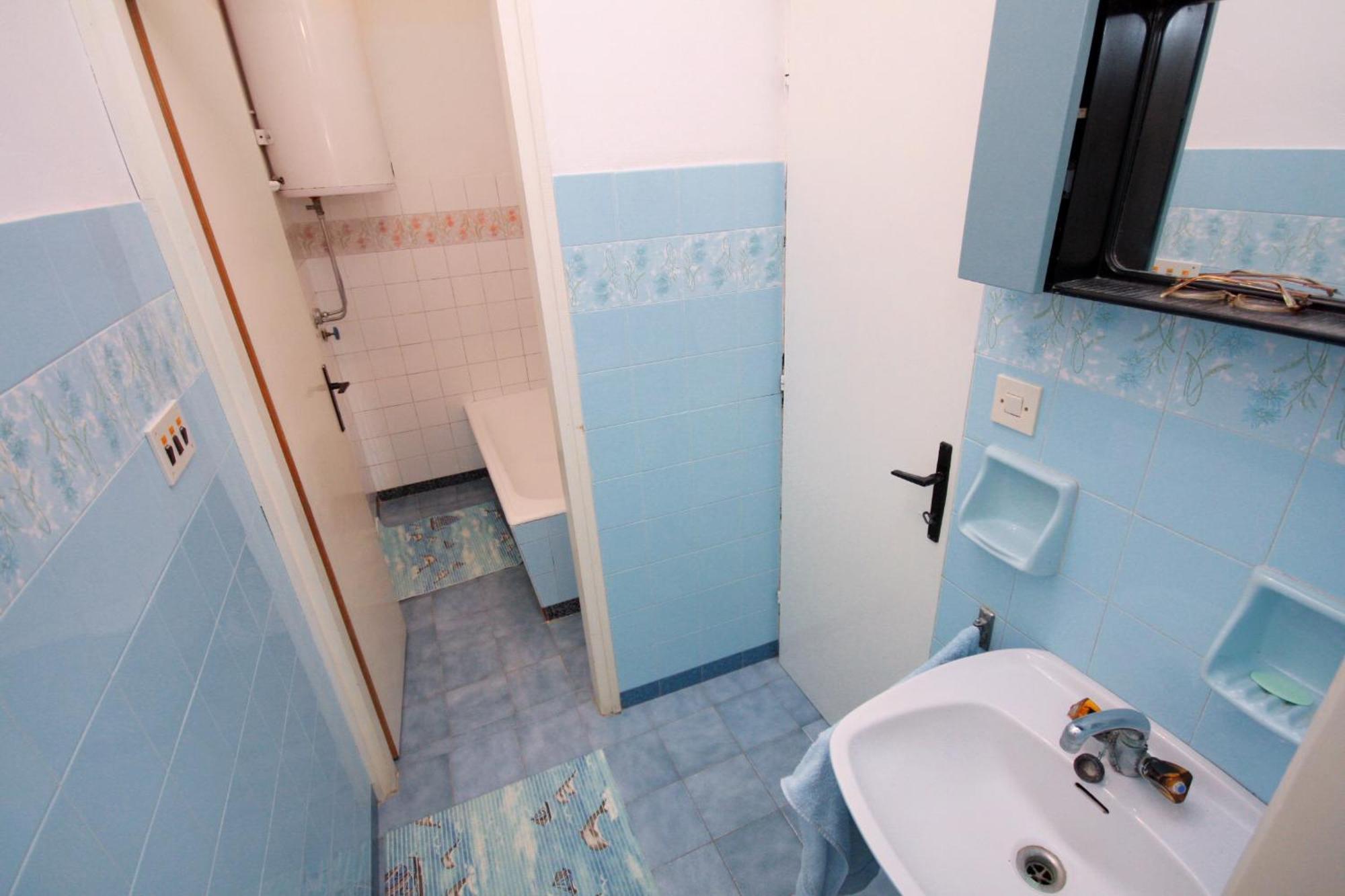 Apartments And Rooms With Parking Space Palit, Rab - 5061 Room photo