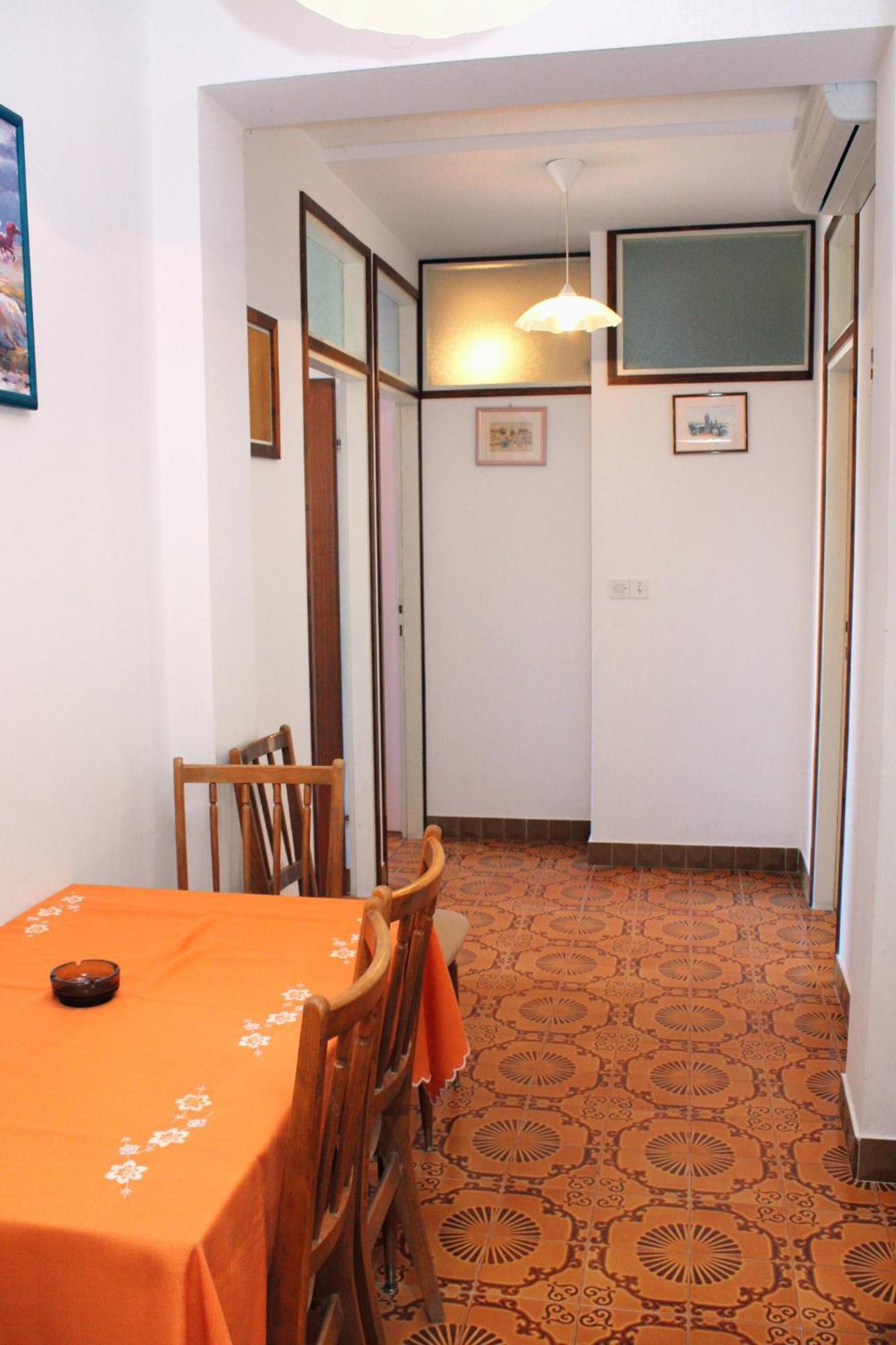 Apartments And Rooms With Parking Space Palit, Rab - 5061 Room photo